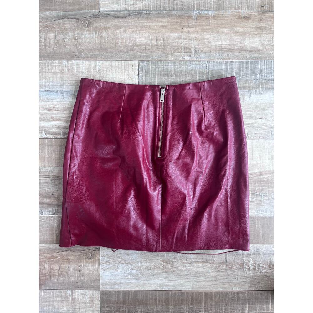 Isabel Marant Etoile Red Faux Leather Skirt Size 40/US8 - Picture 5 of 5